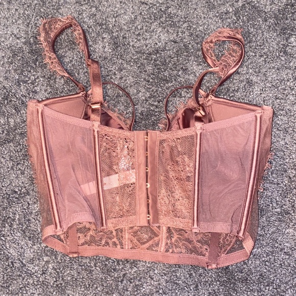 Dream Angel Corset - Victoria’s Secret - Picture 2 of 3